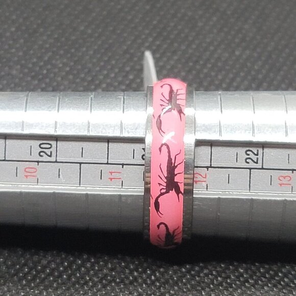 R63. Stainless Steel Ring. - Picture 3 of 3